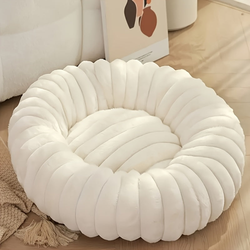 [Winter Warmth Pet Bed] Cozy Winter Warmth Luxurious Plush Round Pet Bed - Non-Slip Bottom, Polyester Fill, Ideal for Small to Large Breeds