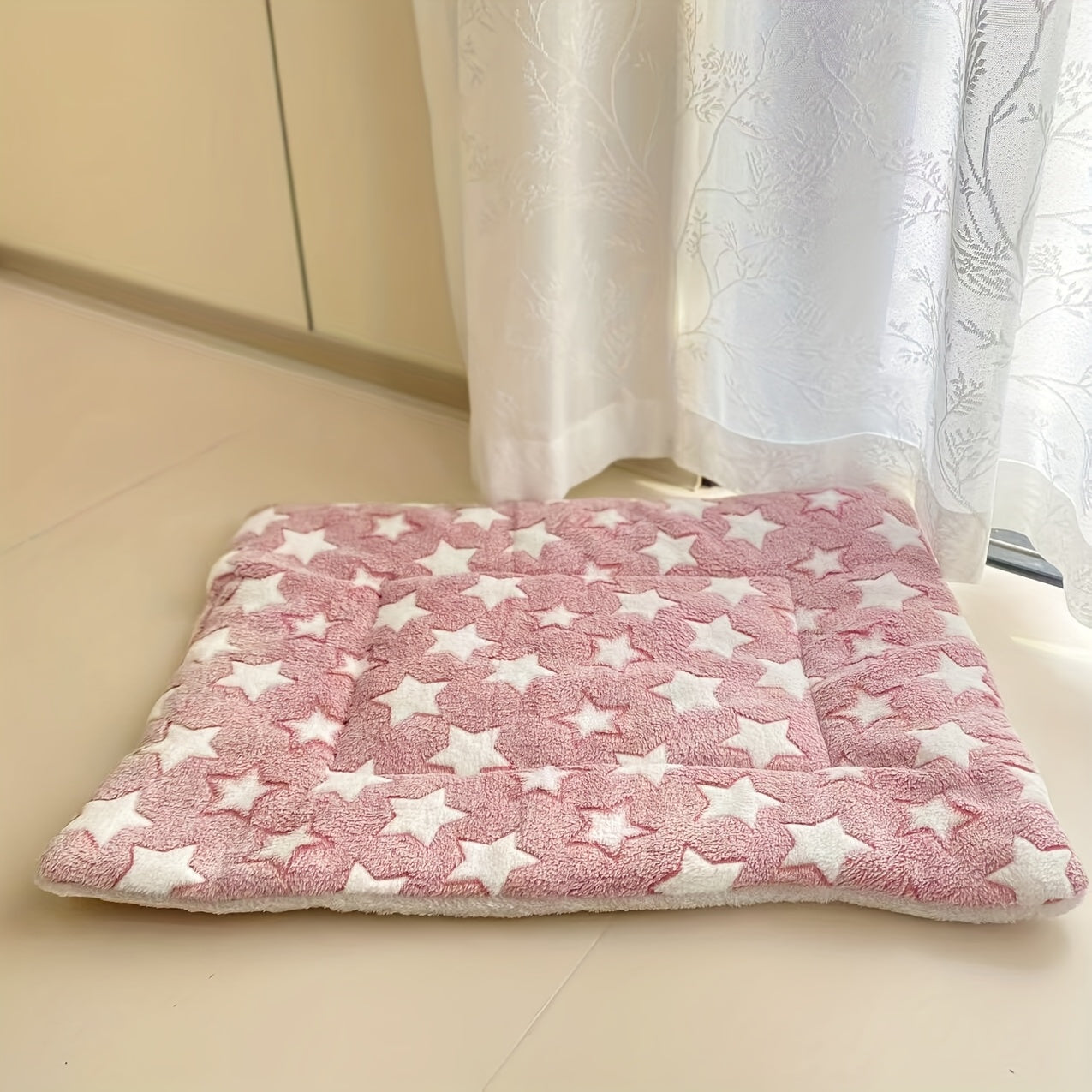 [Cozy Pet Mat] Soft, Thickened Plush Pet Mat | Cozy All-Season Warm Blanket for Cats & Dogs | Machine-Washable, Durable Polyester, Star Patterned Design